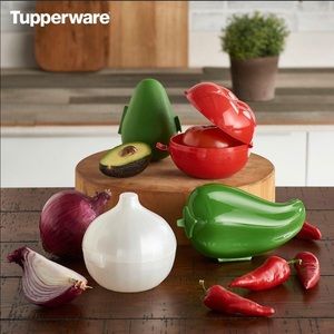 Tupperware Vegetable keeper!